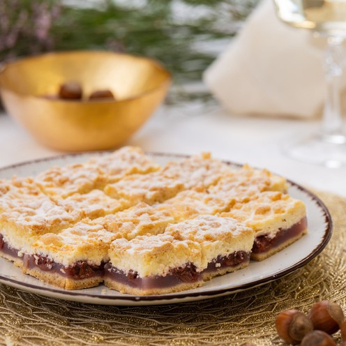 Cheese and cherry pie (550 g)